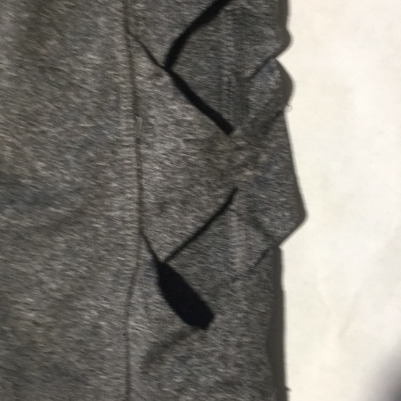 D10 - Picture 2 of 3